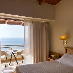 Deluxe Zimmer mit Kingsize-Bett